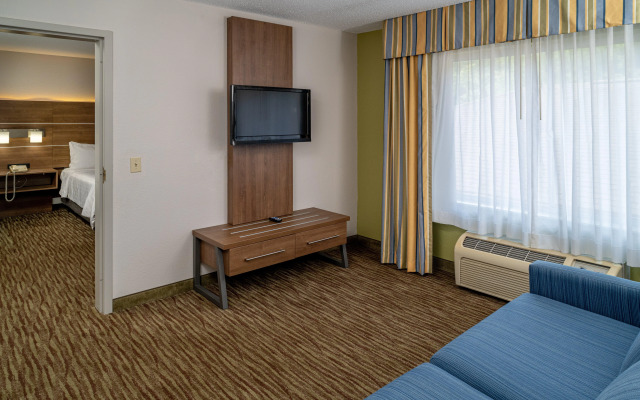 Holiday Inn Express Hotel & Suites Pikeville, an IHG Hotel