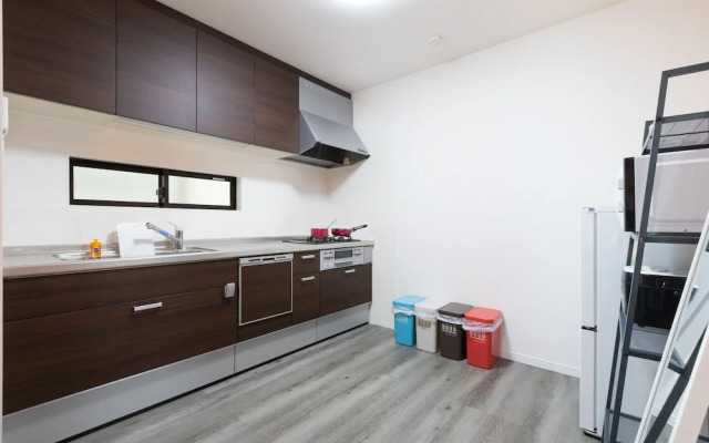 Alivio House