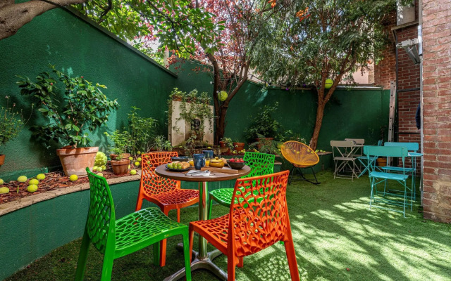 Hotel Olympic Paris Boulogne by Patrick Hayat