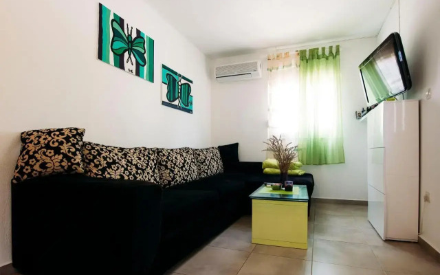 Apartmani M&V