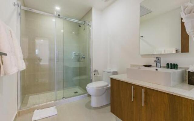 Executive Real Estate at Blue Residence