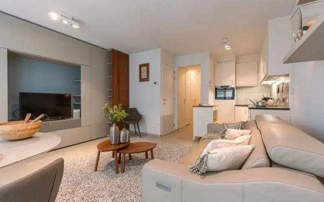 Comfortable 2 Bedroom Apartment With Sea-view