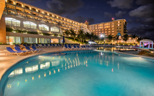 Golden Parnassus All Inclusive Resort & Spa - Adults Only