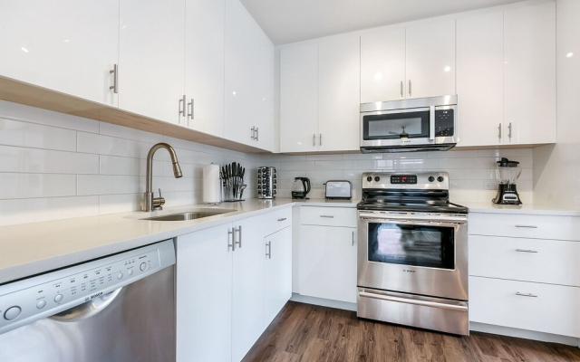 Modern Pet-Friendly Condo in New Orleans