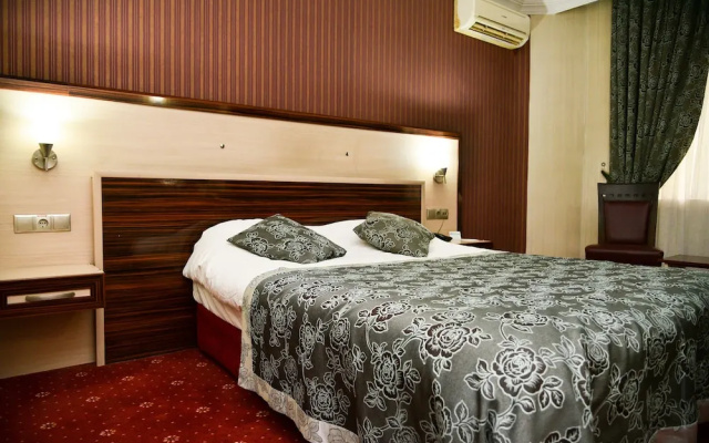 Gondol Hotel