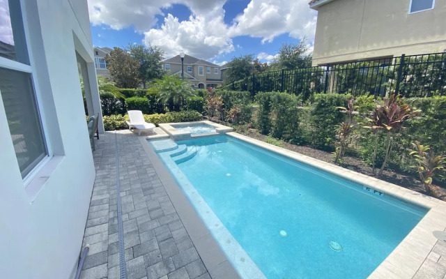 Elegant Family Home Pool Spa Themed Rooms