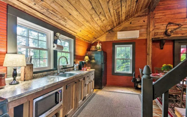 Ginny's Cabin