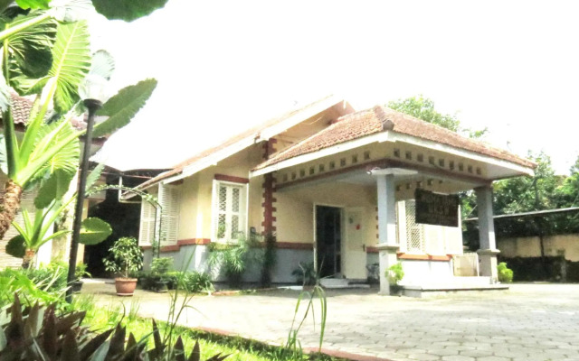 Wisma Tamu UKSW