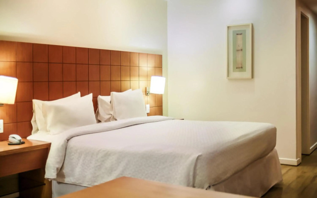 Mercure Macaé