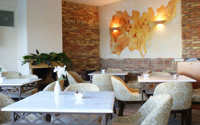 Harmony Hotel Apartments