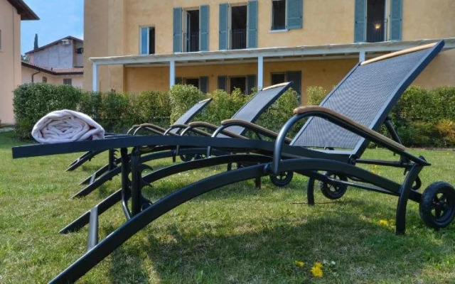 Polpenazze Halldis Apartments