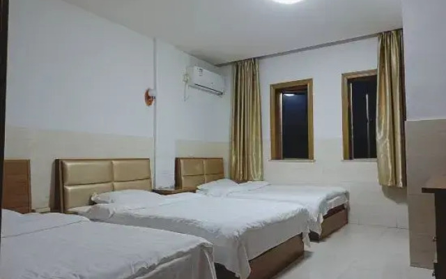 Ruihong Hotel, Luxian County