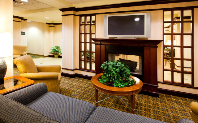 Holiday Inn Express Syracuse Airport by IHG - фото 4
