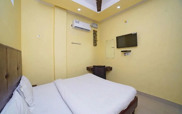 Hotel Rama Palace by OYO Rooms