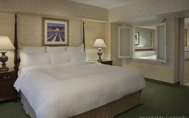 Marriott Niagara Falls Fallsview Hotel & Spa