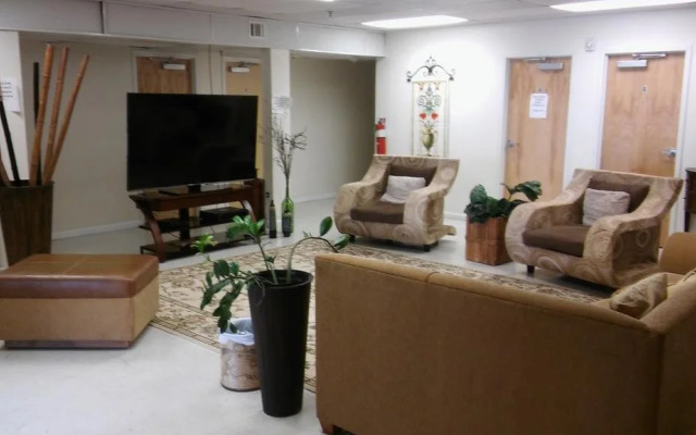 Bishop's Bed Breakfast & Beyond