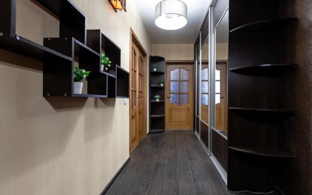 Five stars on Telman Street