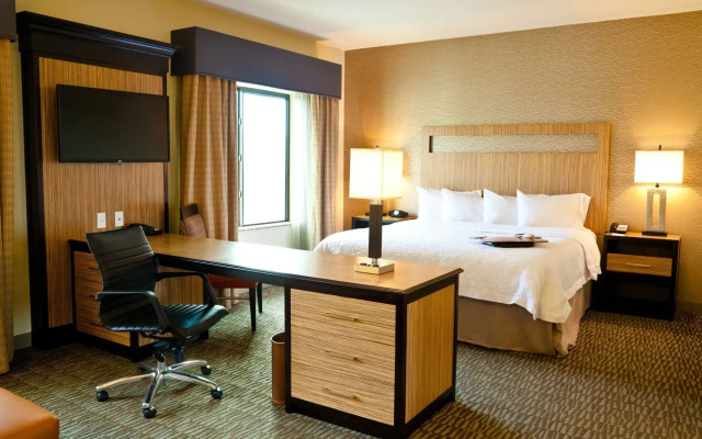 Hampton Inn & Suites Salinas