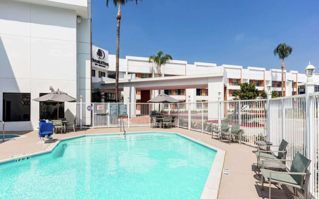 DoubleTree by Hilton Pomona
