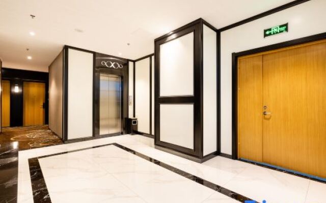 Xana Lite Hotel (Tianjin Trade Development Zone)