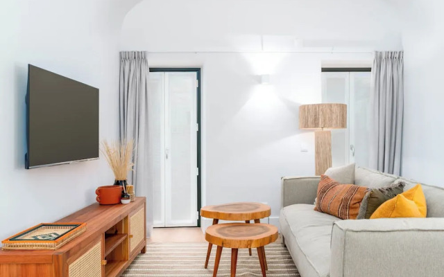 limehome Evora Rua de Machede 61