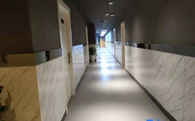 YeSuXiaoXing Youth Hostel