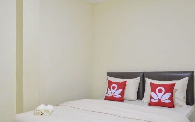 ZEN Rooms Near ITC Roxy Mas