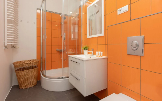 Apartment Warsaw Bobrowiecka by Renters