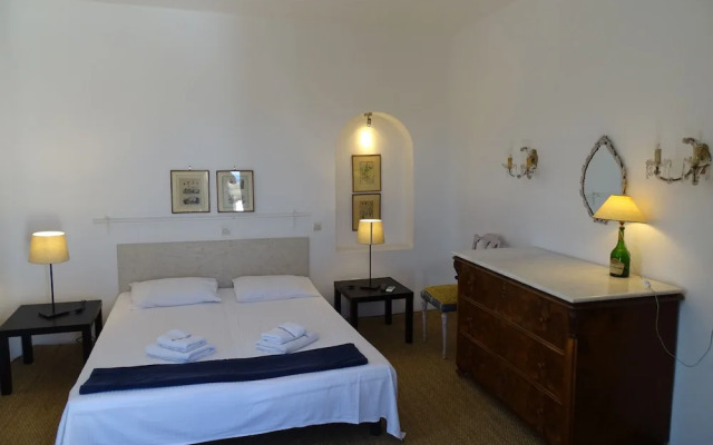 Monolithos Villa