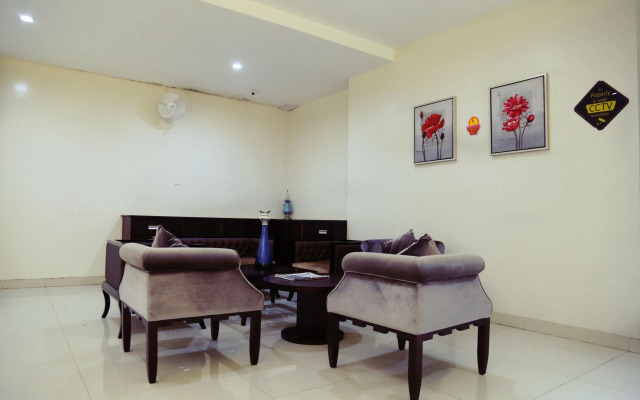 OYO Premium Balewadi