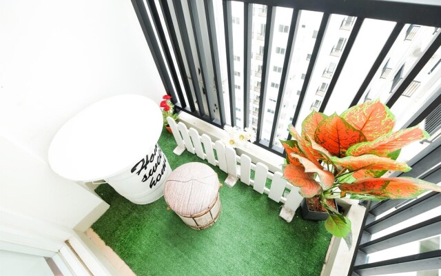 Studio Signature Park Grande Apartment Near MT Haryono