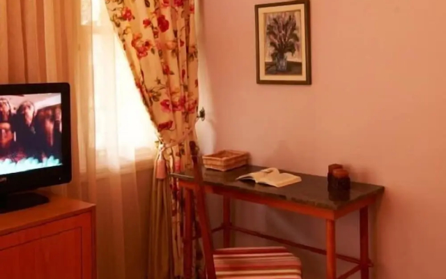 Calidus Hotel