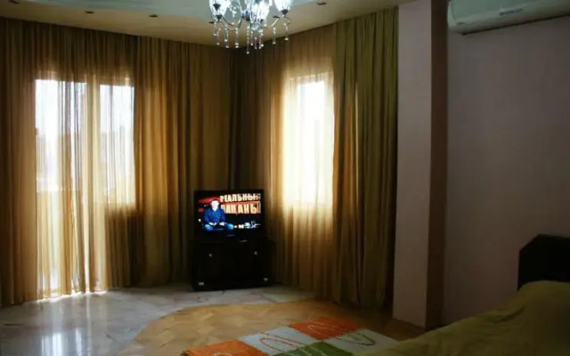 Apartment at Melikishvili
