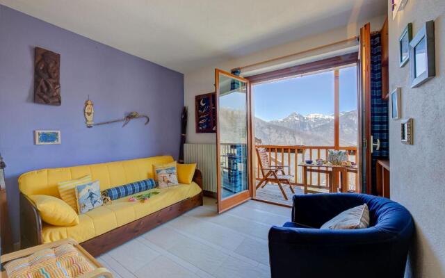 Rebecca's House (few steps from skiing)