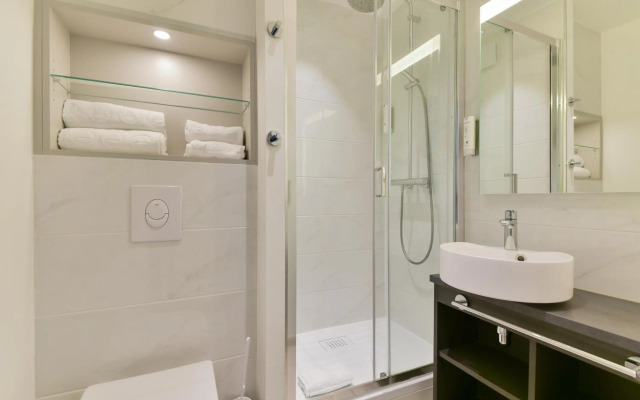 Hôtel Akena Crepy en Valois