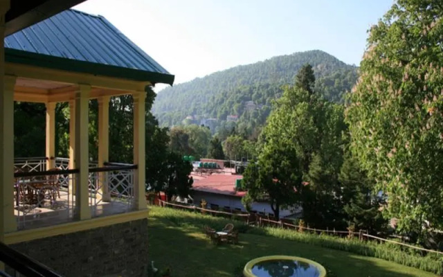 Hotel Balrampur House