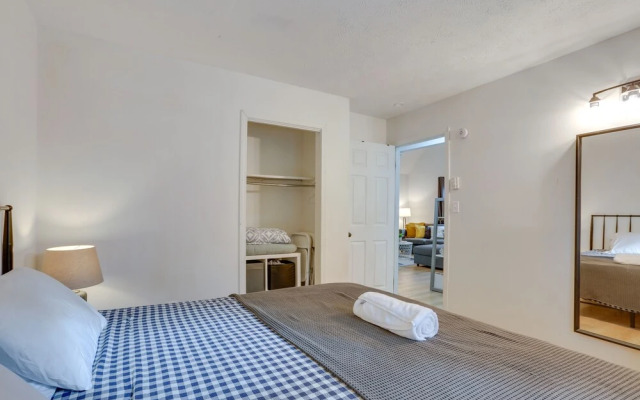 Modern Poconos Chalet w/ Private Hot Tub, Fire Pit