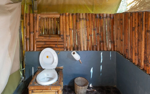 Punda Milias Lodge