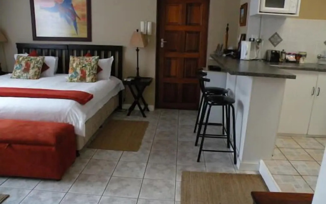 Parrot Peek B&B