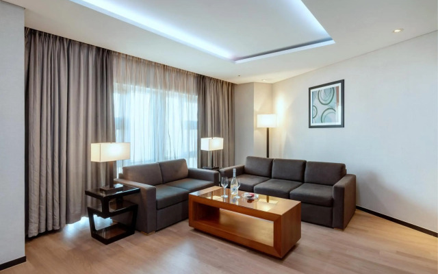 Wirye Militopiahotel By Marine