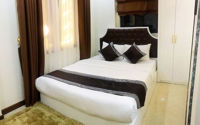 Trang Trang Premium Hotel