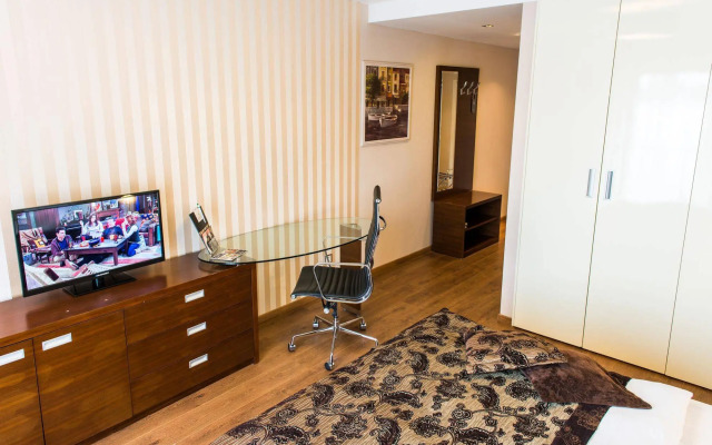 Golden Fish Hotel Apartments