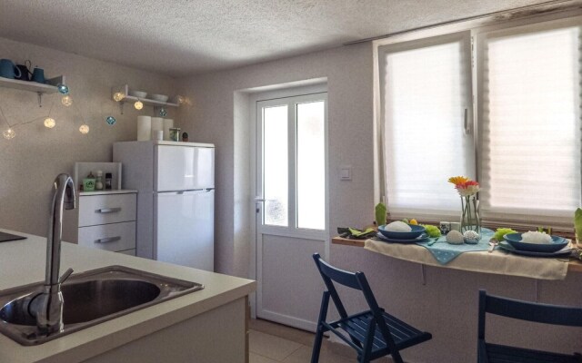 Stunning Apartment in Slano With Wifi