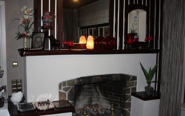 Villa Hotel (Adults only)