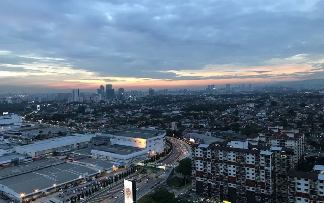 Minimalist Duplex at Sunway & PJ