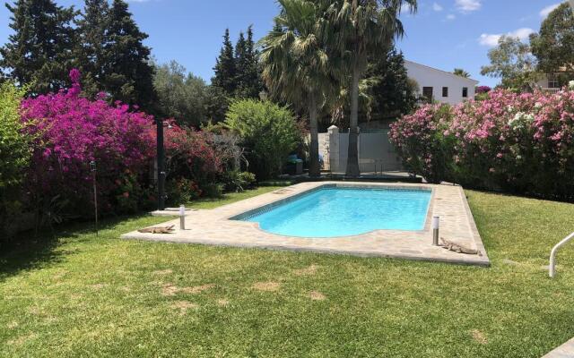Villa Paraisos