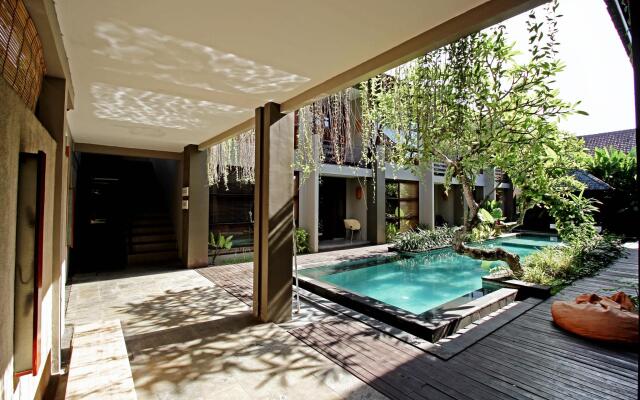 Casa Bidadari Suite & Apartment