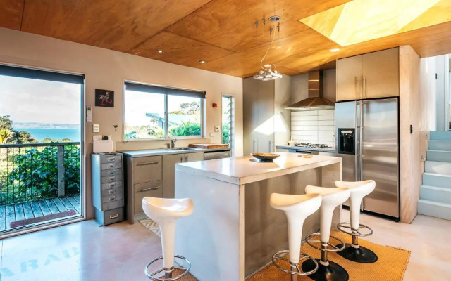 The Fat Pigeon - Omiha Holiday Home