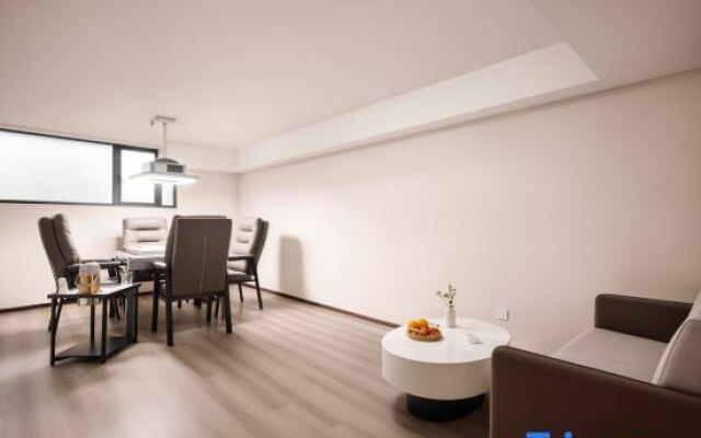 Hong Kong Garden Hotel