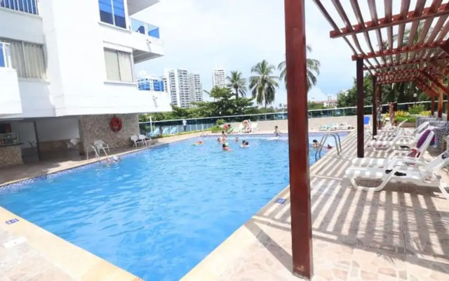 Apartamento AL1-LM Cerca al mar con Aire